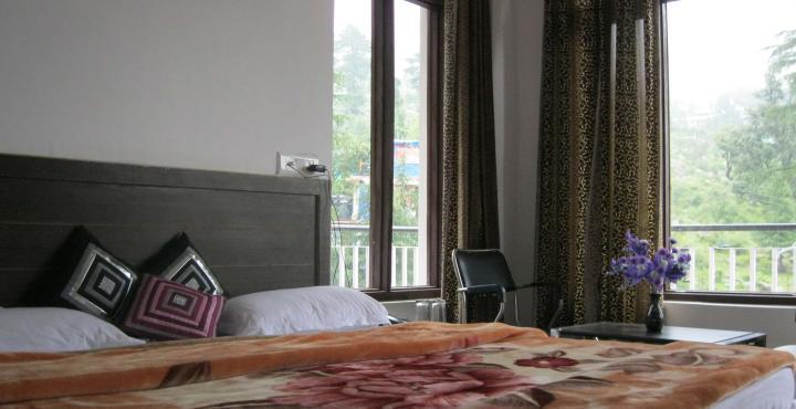 Oyo 1153 The Oak Valley Dharamshala Bagian luar foto